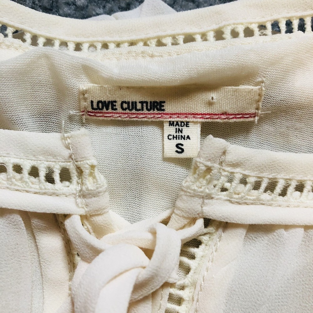 Love Culture Layered Mini Dress Sz S Cold Shoulder Ivory Belted Tassels Coastal - Picture 7 of 13